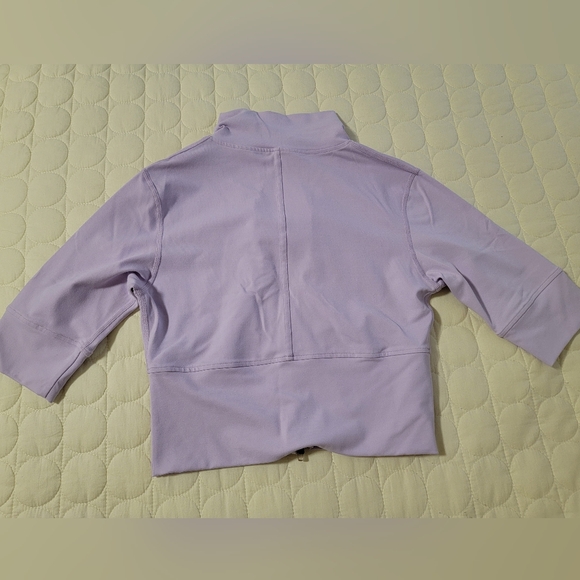 Halara cropped lavender golf sports top size small - Picture 2 of 3
